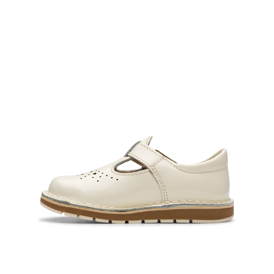 Clarks - Joyful Skip T. - White Patent - Shoes