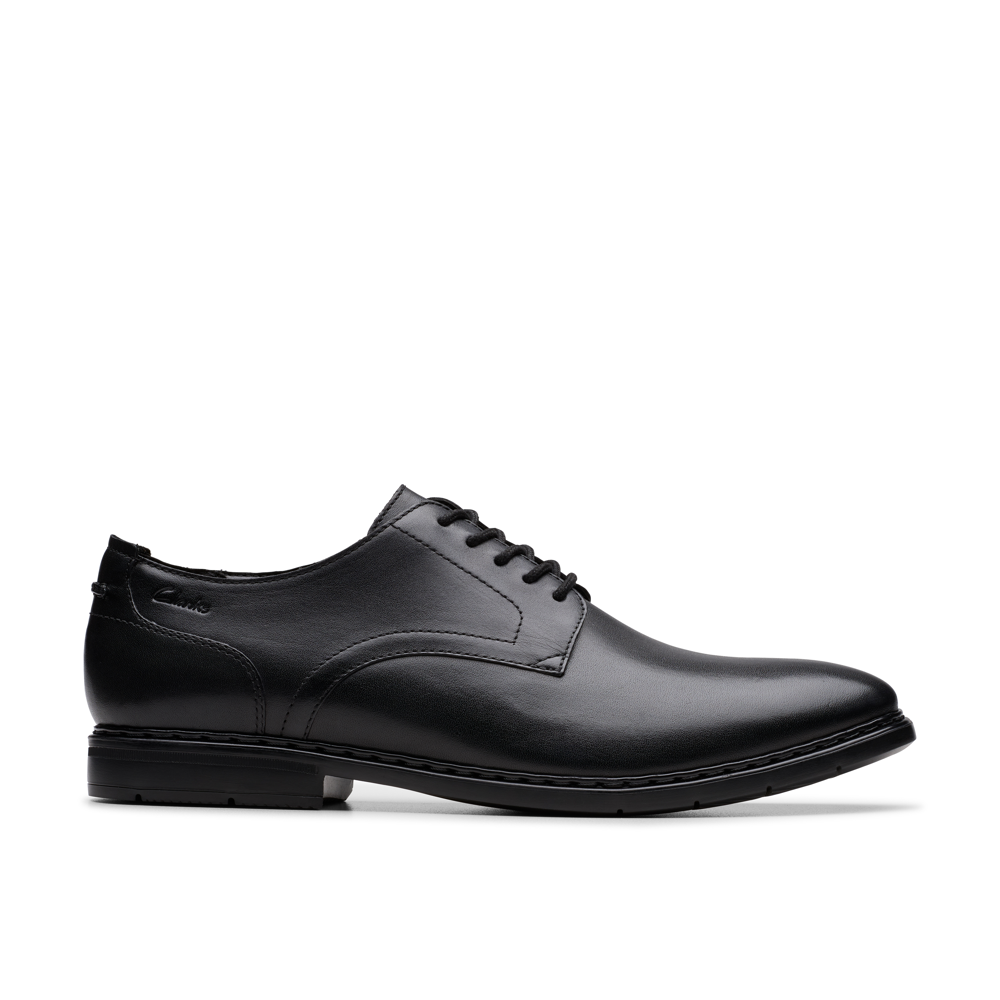 Clarks Banbury Derby Black Leather Shoes