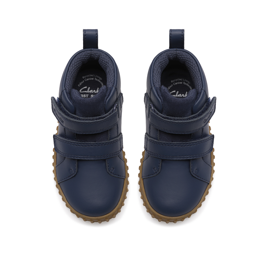 Clarks Cove Sky T Navy Boots