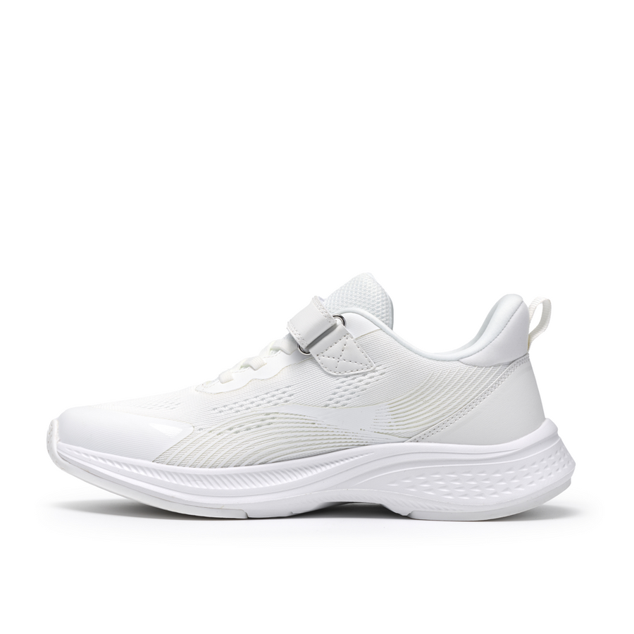 Clarks - Lumen Hero Y - White - Trainers