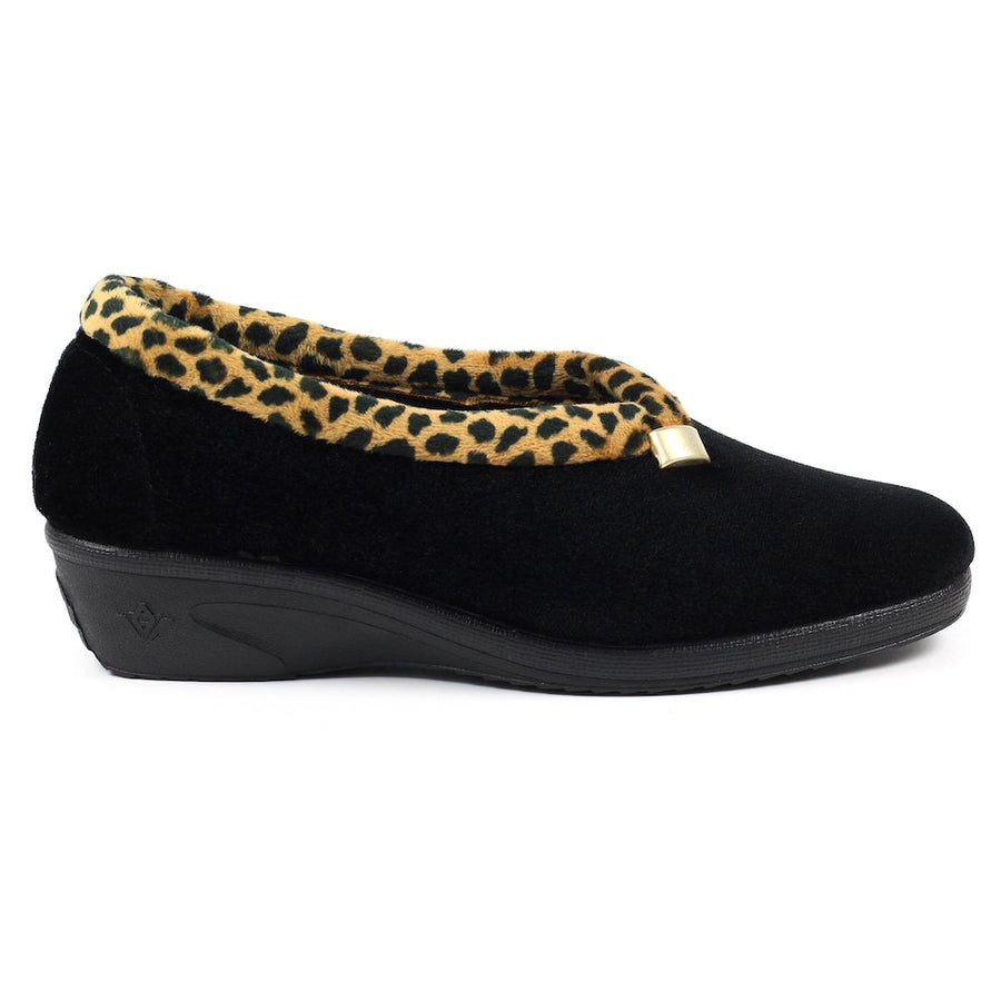 Lunar - Paloma - Black - Slippers