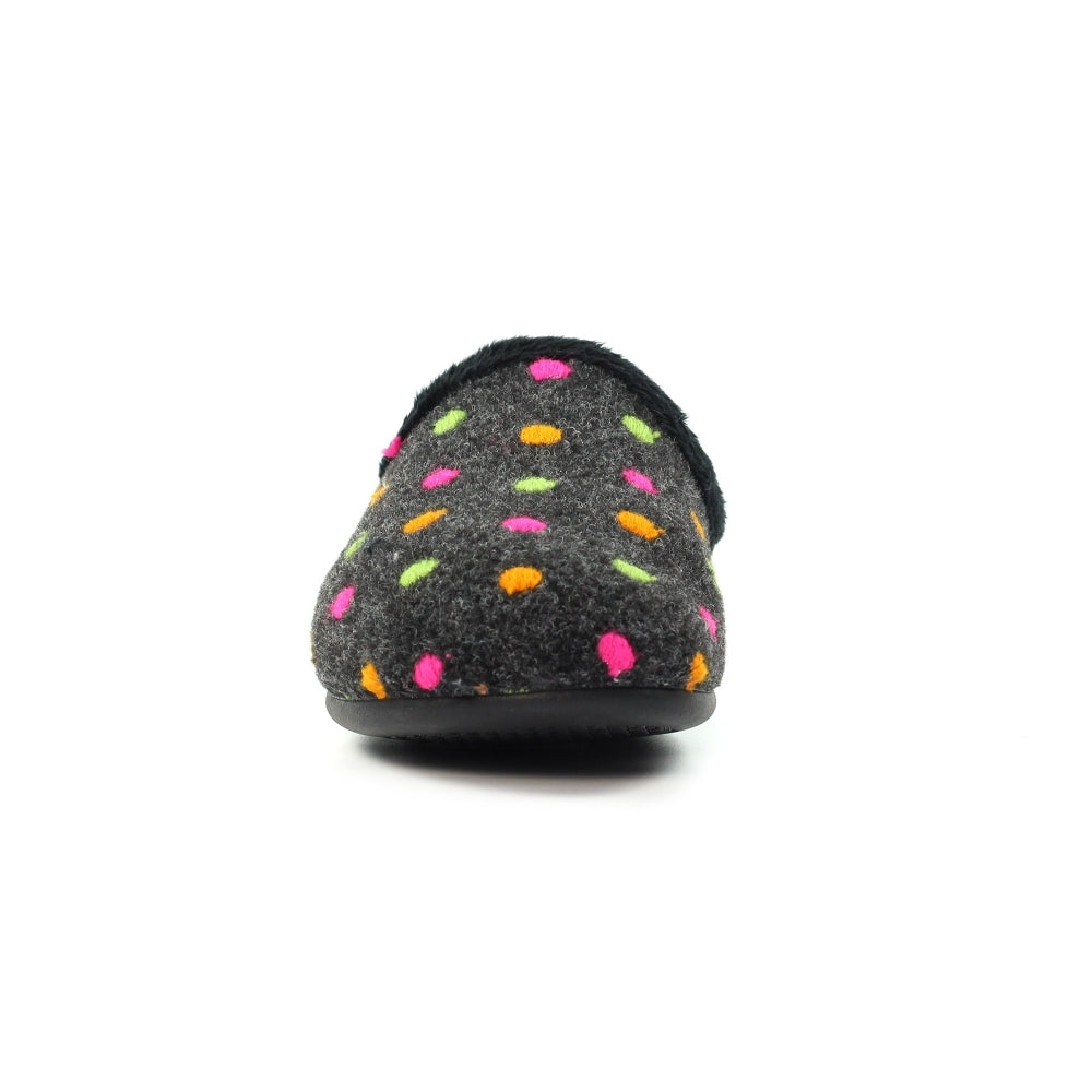Lunar - Peanut - Black - Slippers